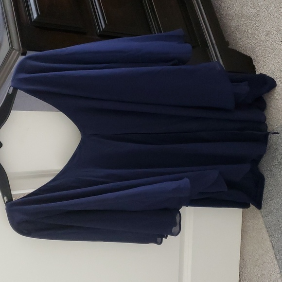 NWT Avenue Navy Overlay V-Neck Removable Tassel Necklace Blouse - Picture 9 of 9